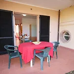 Nisportino Domus Apartmanhotel 2*