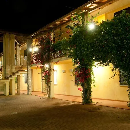公寓式酒店 Nisportino Domus