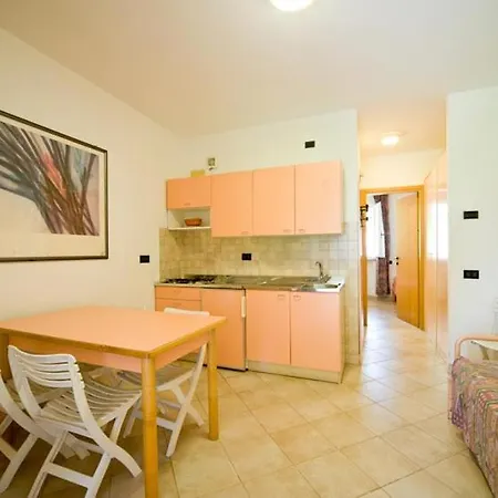 Nisportino Domus Apartmanhotel