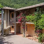 Apart-hotel Nisportino Domus