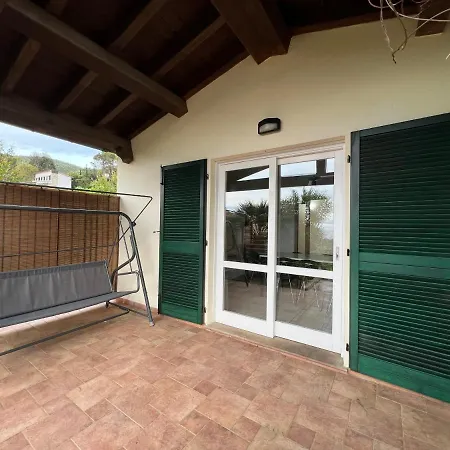 Nisportino Domus Aparthotel 2*