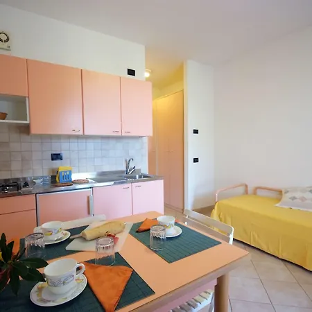 Apart-hotel Nisportino Domus