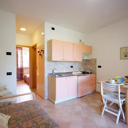 Aparthotel Nisportino Domus