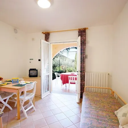 Nisportino Domus 2* Nisporto