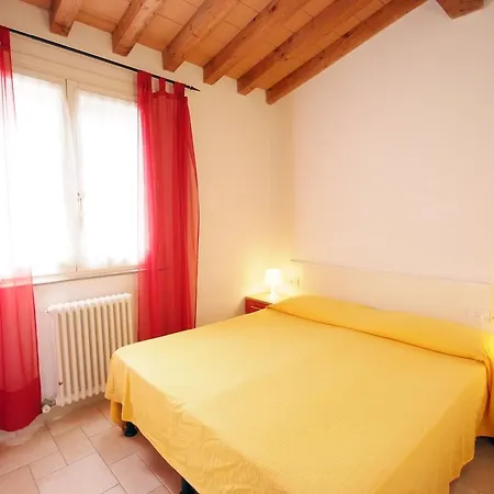 Nisportino Domus 2*