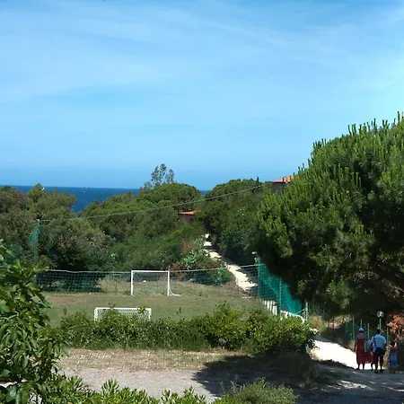 Nisportino Domus Apart-hotel 2*