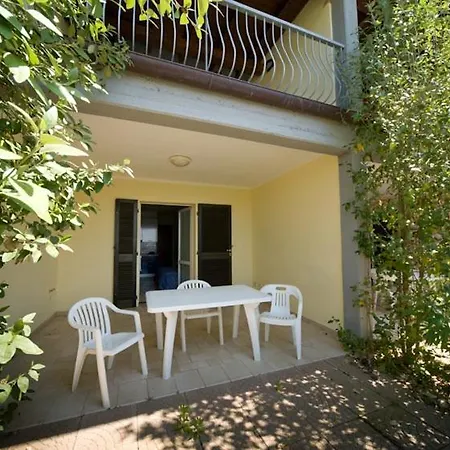 Nisportino Domus 2*