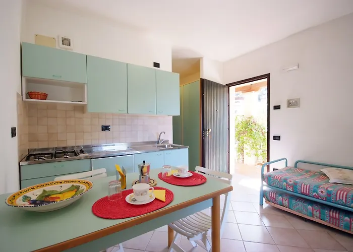 Nisportino Domus Aparthotel