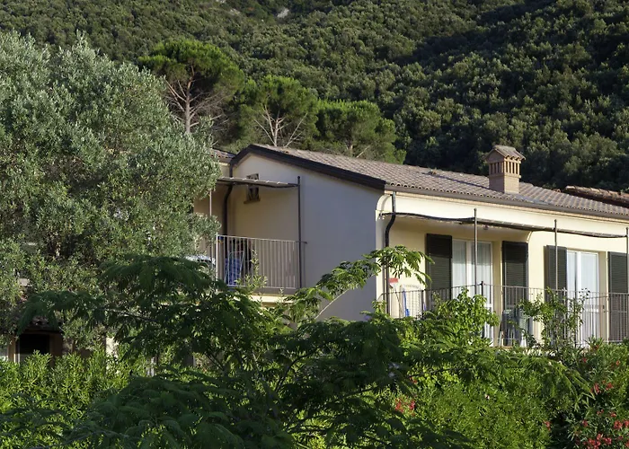 Aparthotel Nisportino Domus Nisporto