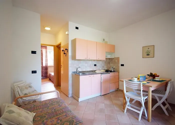 Aparthotel Nisportino Domus