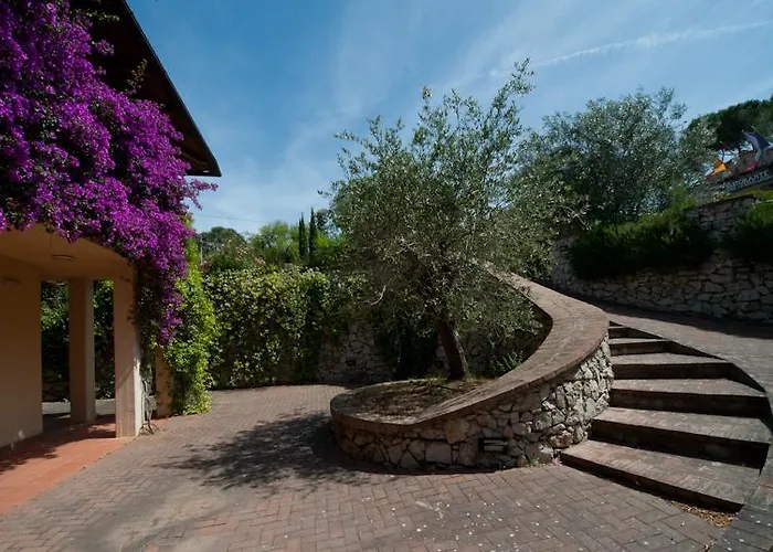 Nisportino Domus Aparthotel