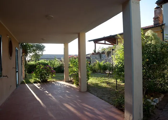 Aparthotel Nisportino Domus