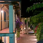 Nisportino Domus شقة فندقية 2*
