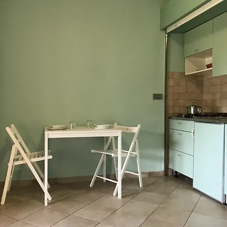 شقة فندقية Nisportino Domus 2*